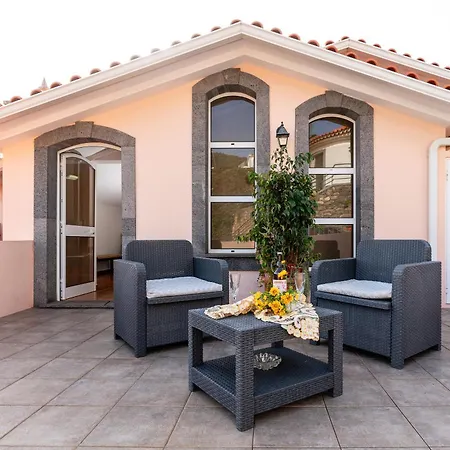 Celia Appartement Arco da Calheta (Madeira)