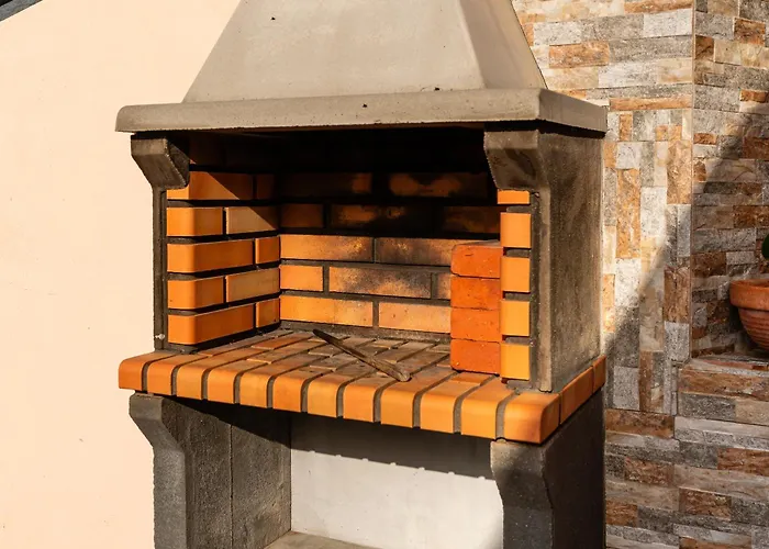 Celia Arco da Calheta (Madeira)